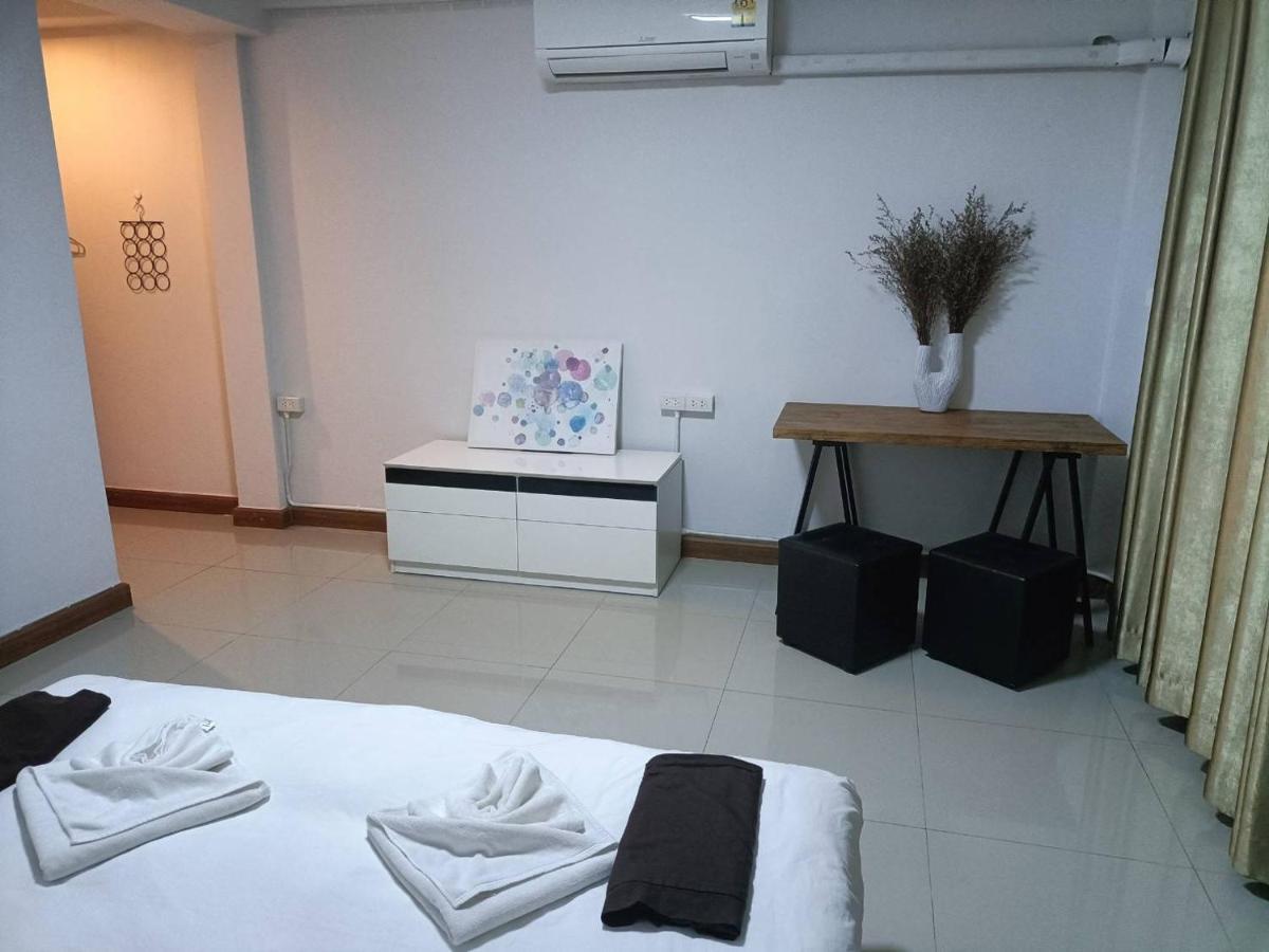 הוסטל צ'יאנג מאי Soft Dormtel Jedyod ซอฟ ดอรมเทล 7 ยอด מראה חיצוני תמונה